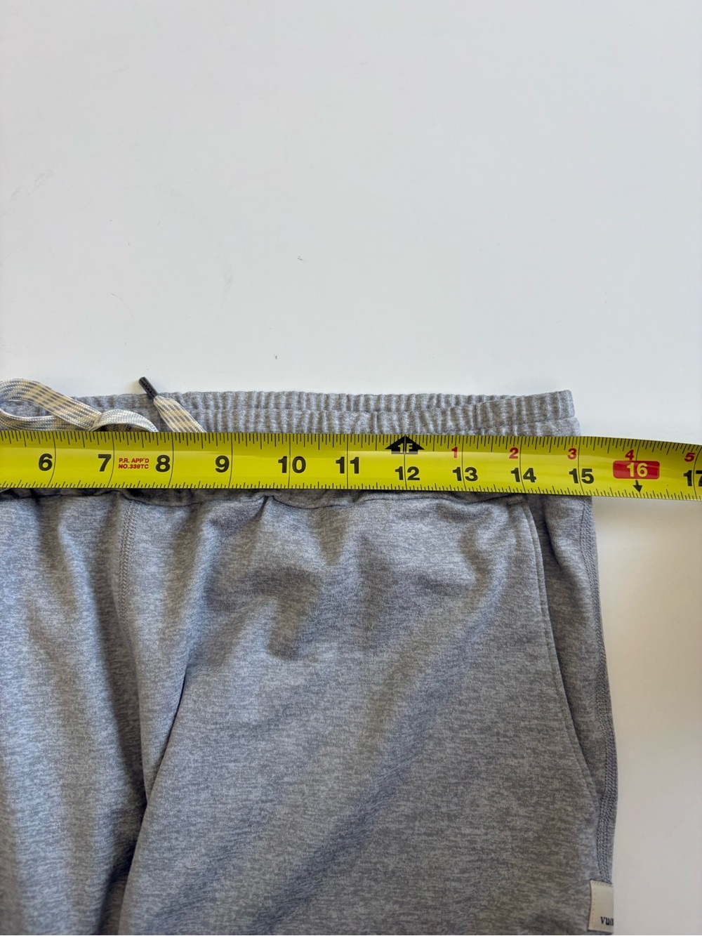 Vuori Performance Jogger Light Gray Size Medium - Picture 8 of 10